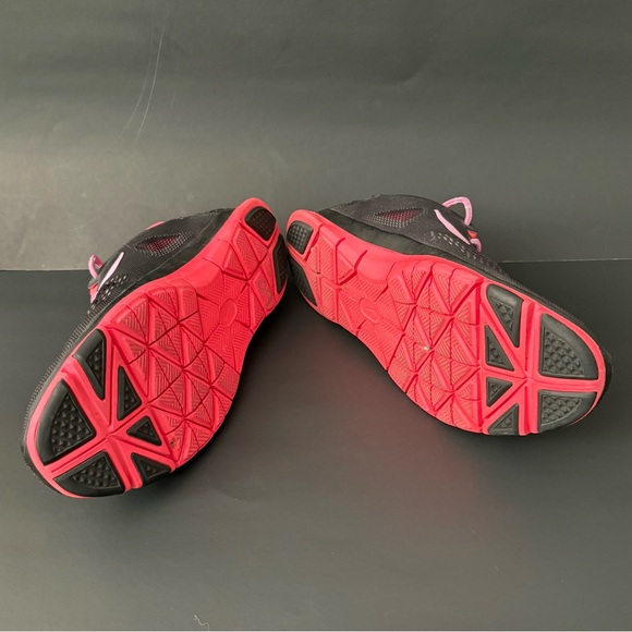 Nike Women's Free 5.0 TR Fit 4 Athletic Shoes - Picture 6 of 10